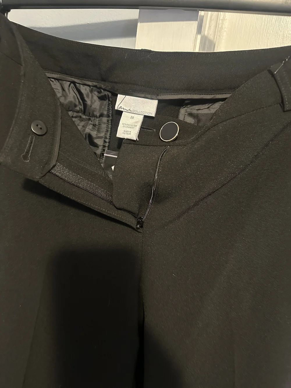 Lane Bryant Black Women's Straight-Leg Dress Pants NWT - Picture 3 of 4